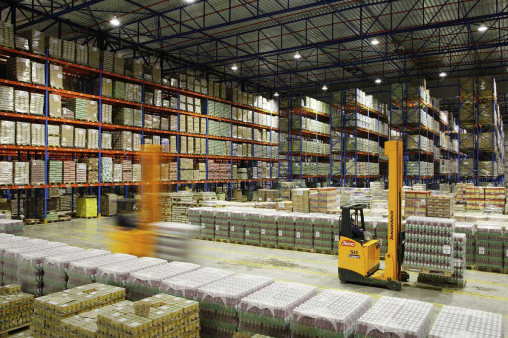 112_92_warehouse_1