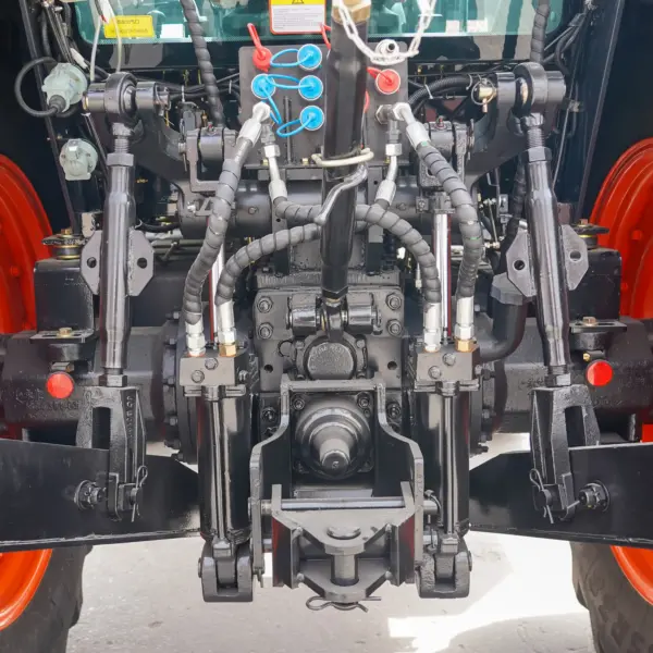 90Hp Tractor 4X4 Farm Tractor - Image 3